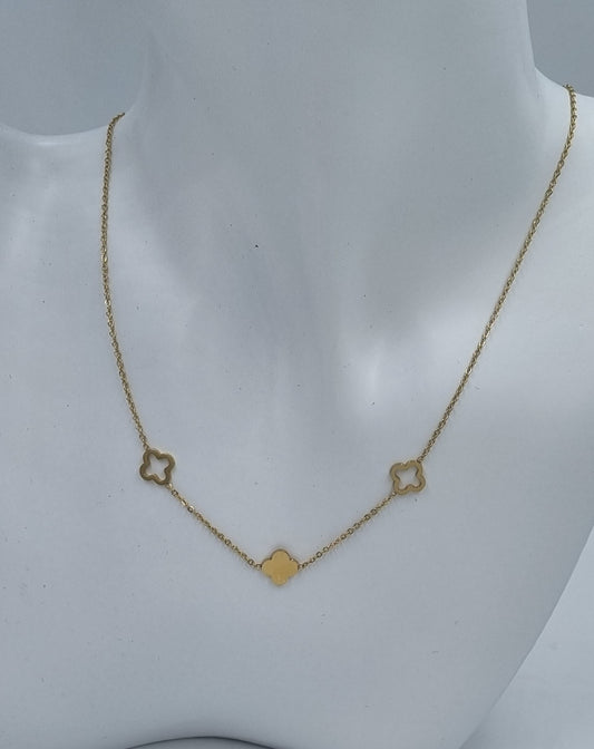 Feine Edelstahlkette mit Kleeblatt