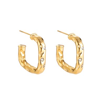 Fast Ein Quadrat Edelstahl Ohrring