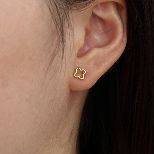 Simple Hollow Clover Edelstahl Ohrringe
